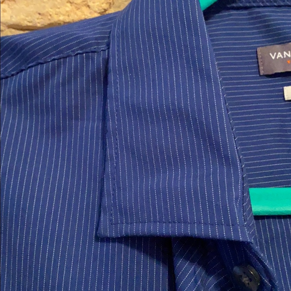 🚛HPX2🎉VanHeusen non-iron blue dress shirt size L - Picture 6 of 6